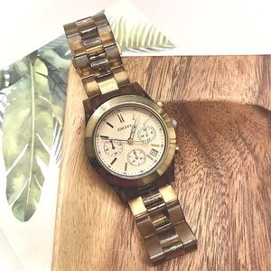 DKNY Gold Face Link Watch